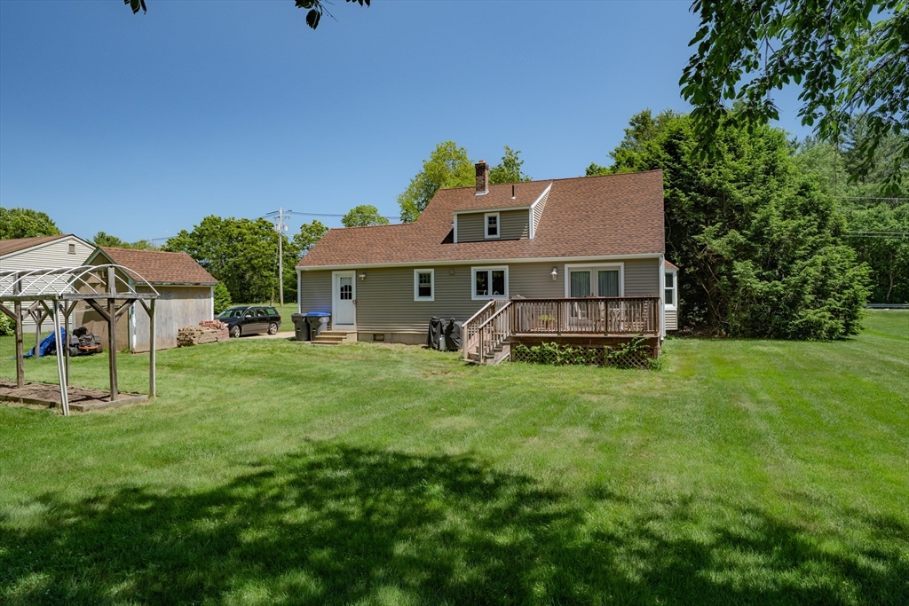 446 Wheelwright Road Barre, MA 01005 - Photo 7 of 36