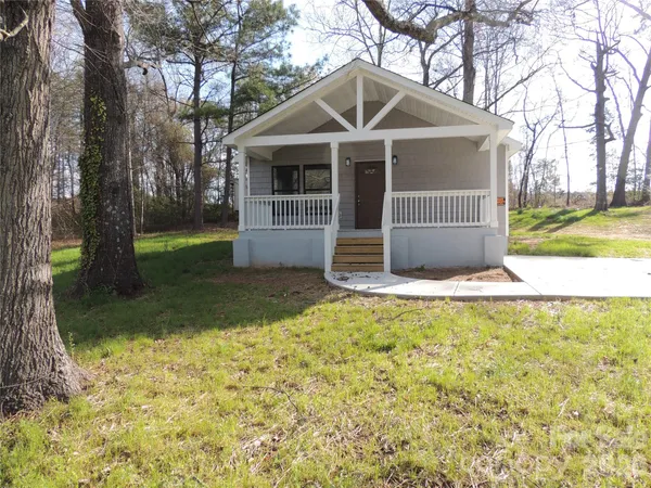 $210,000 | 5416 Dallas High Shoals Highway, Dallas, NC 28034