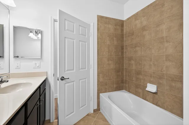 $3,500 | 10384 Wellington Parc Drive, Wellington, FL 33449