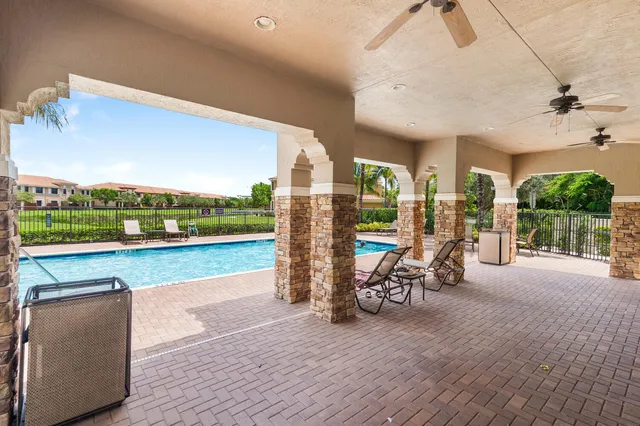 $3,500 | 10384 Wellington Parc Drive, Wellington, FL 33449