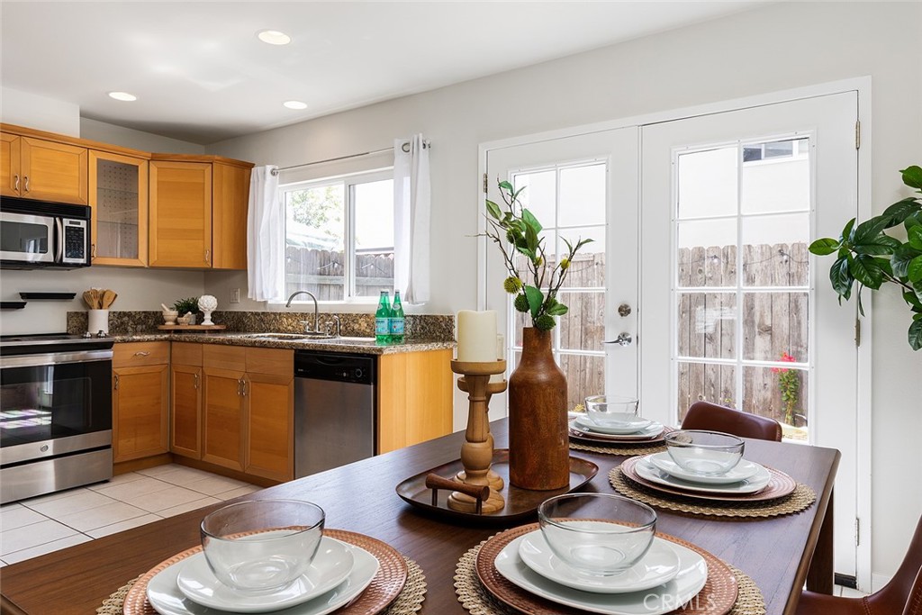 1443 1st Street, Unit B Duarte, CA 91010 - Photo 8 of 23