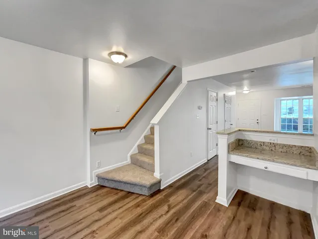 $527,000 | 45458 Oak Trail Square, Sterling, VA 20164