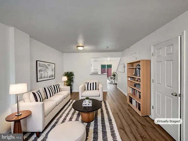 $522,000 | 45458 Oak Trail Square, Sterling, VA 20164