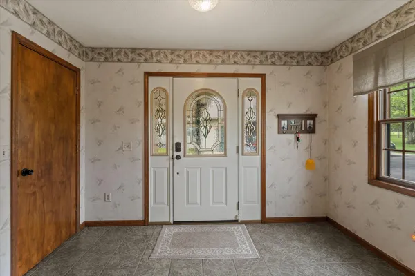$389,500 | 28684 Highway 60, Cassopolis, MI 49031
