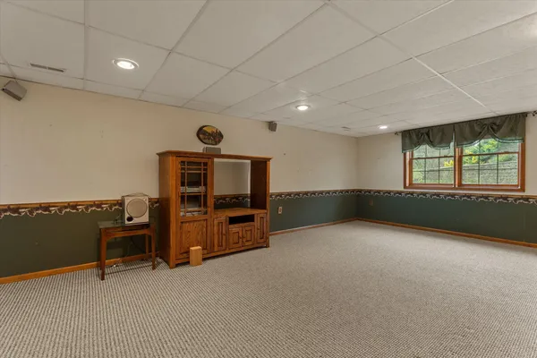 $389,500 | 28684 Highway 60, Cassopolis, MI 49031