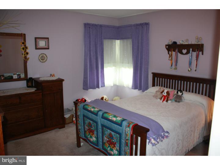 100 Cambridge Road Landenberg, PA 19350 - Photo 17 of 25 Bedroom 3