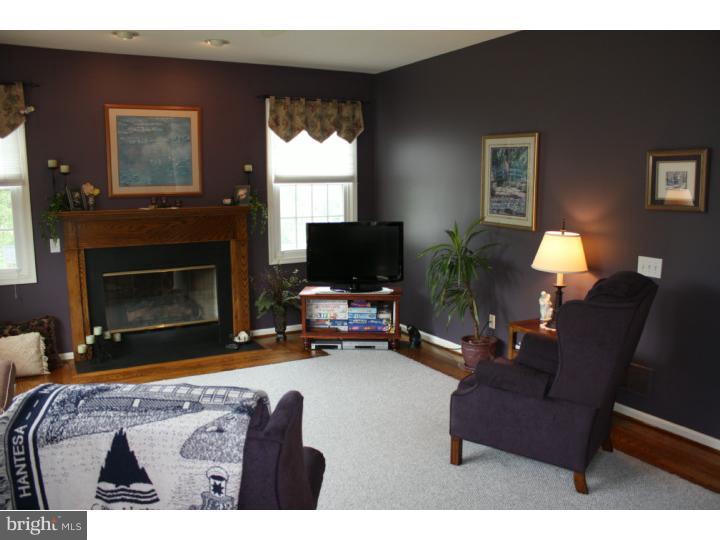 100 Cambridge Road Landenberg, PA 19350 - Photo 9 of 25 Family Room