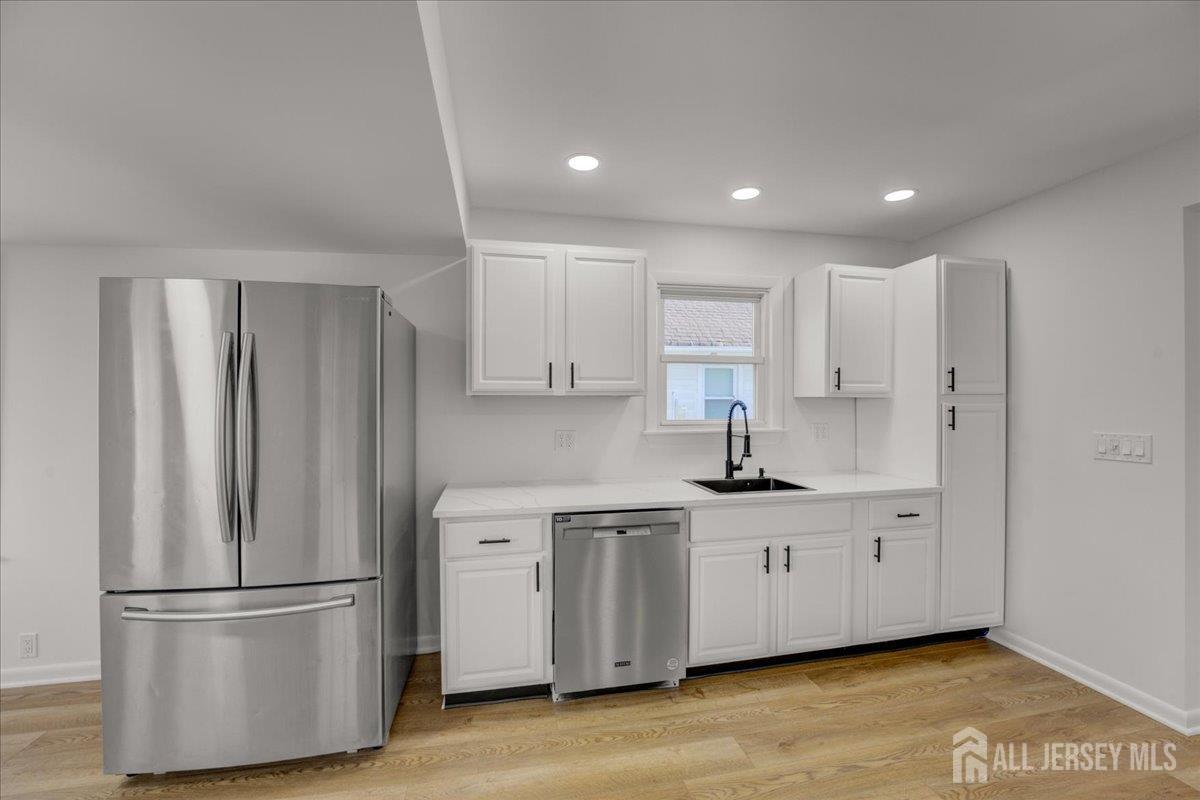 201 Gatzmer Avenue, Unit A Jamesburg, NJ 08831 - Photo 7 of 24