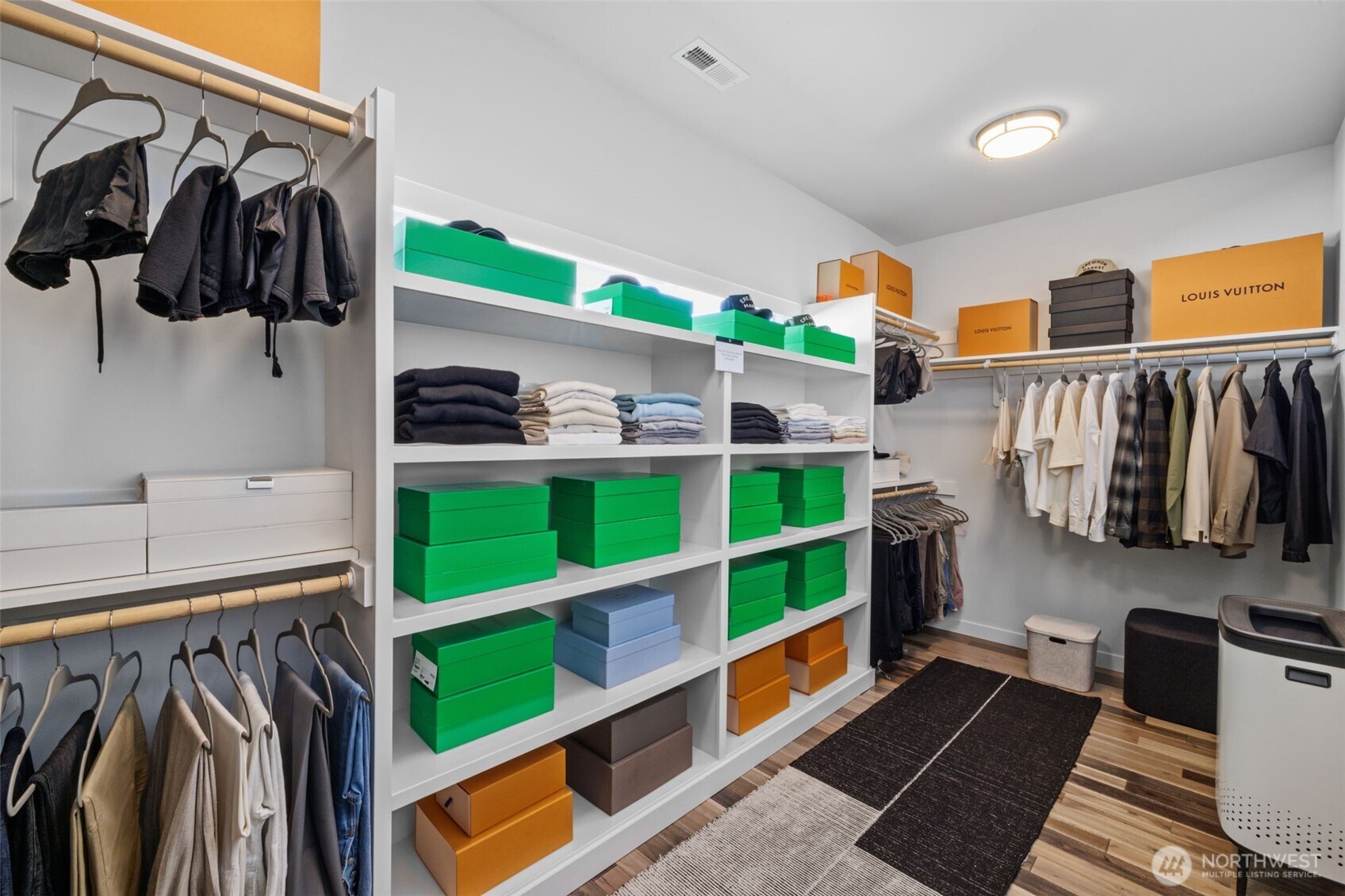 2627 Southwest 100th Street Seattle, WA 98146 - Photo 22 of 34