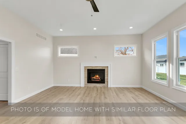 $594,899 | 54675 Sacramento Meadows Drive, Osceola, IN 46561