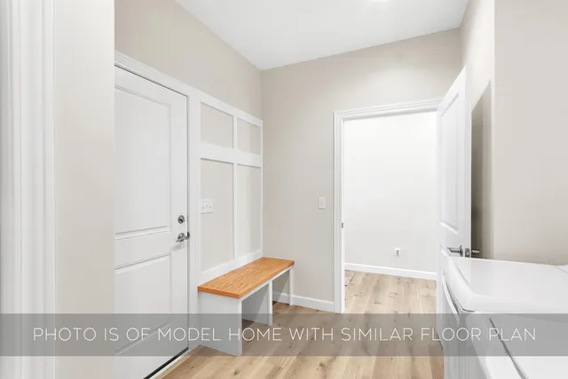 $594,899 | 54675 Sacramento Meadows Drive, Osceola, IN 46561