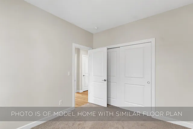 $594,899 | 54675 Sacramento Meadows Drive, Osceola, IN 46561