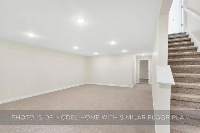 $594,899 | 54675 Sacramento Meadows Drive, Osceola, IN 46561