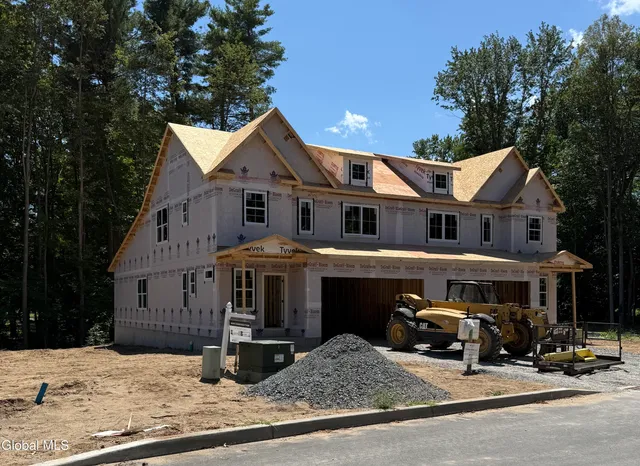 $623,900 | 15 Blue Aster Lane, Malta, NY 12020