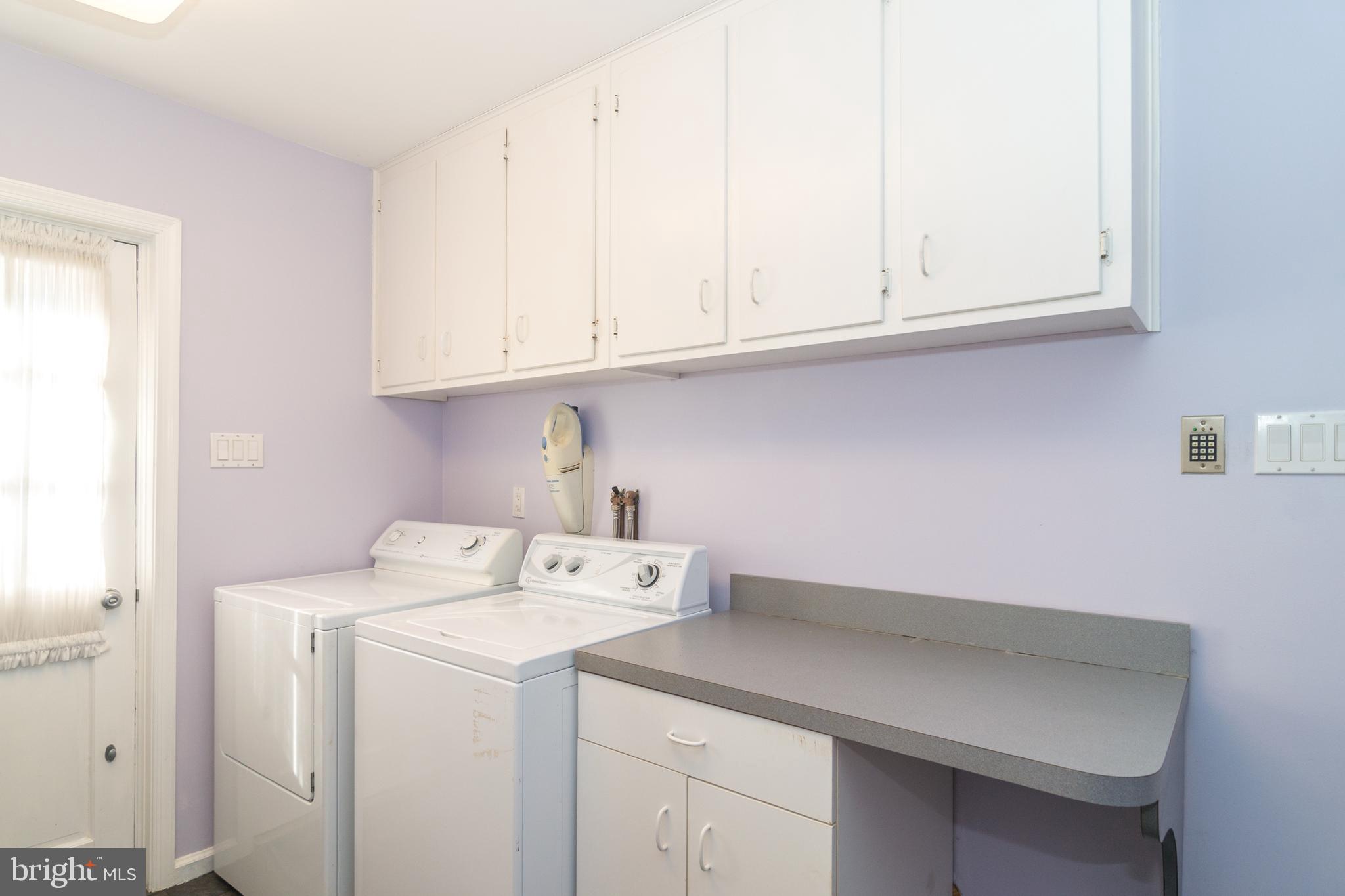 1358 Robinhood Road Jenkintown, PA 19046 - Photo 16 of 38 Laundry Room