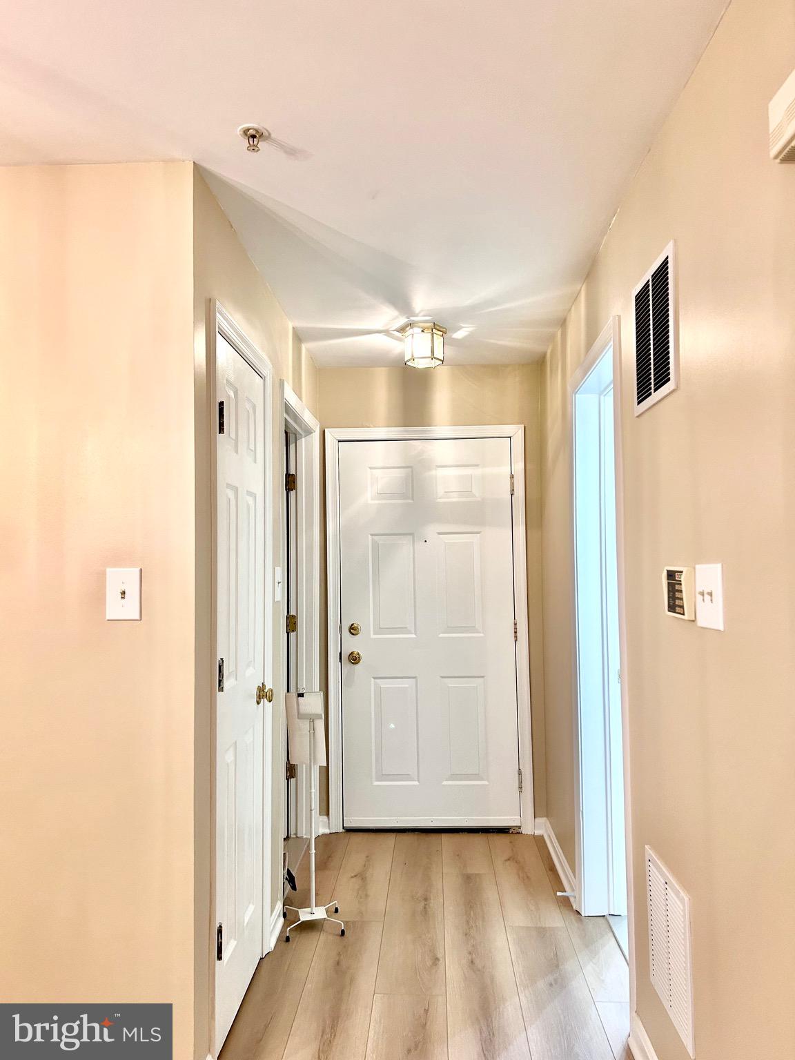 1024 Gardenview Loop, Unit 102 Woodbridge, VA 22191 - Photo 4 of 23