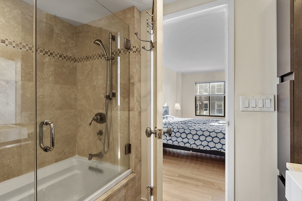 30 Stearns Road, Unit 302 Brookline, MA 02446 - Photo 28 of 40