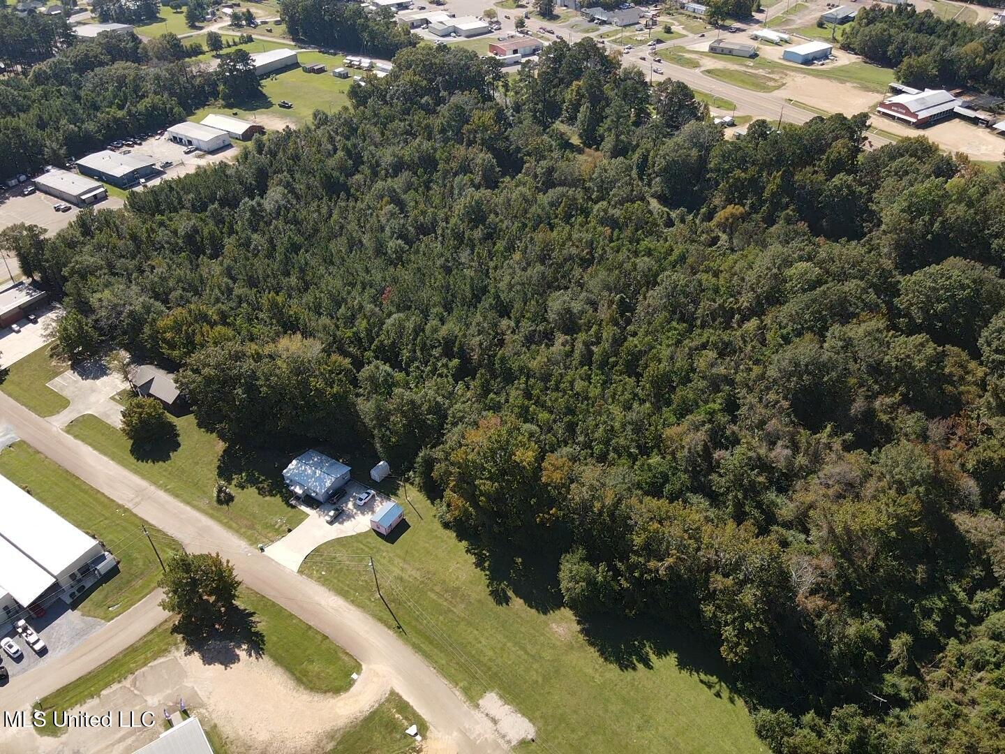 733 Industrial Park Road Northeast Brookhaven, MS 39601 - Photo 14 of 20 18425