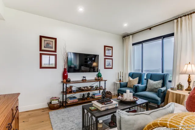 $425,000 | 4001 North New Braunfels Avenue, Unit 604A, San Antonio, TX 78209