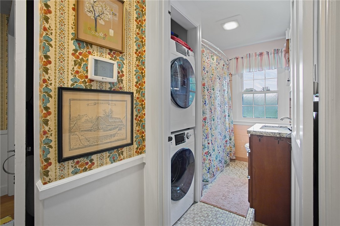 37 Nelson Road Cranston, RI 02921 - Photo 33 of 50 Gallery Image 33