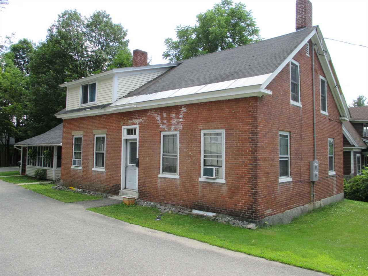 315 Roxbury Street Keene, NH 03431 - Photo 1 of 20