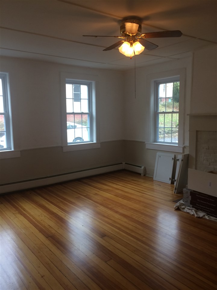 315 Roxbury Street Keene, NH 03431 - Photo 4 of 20