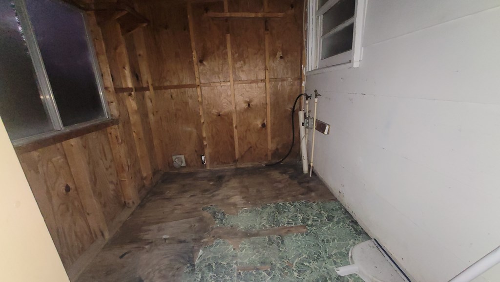 125 Torch Hill Road Columbus, GA 31903 - Photo 10 of 11 Laundry