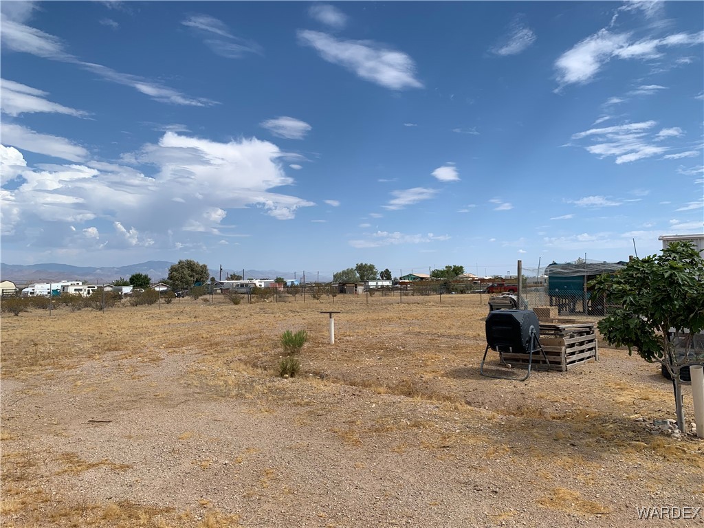 1394 South Canelo Road Golden Valley, AZ 86413 - Photo 19 of 20 Yard