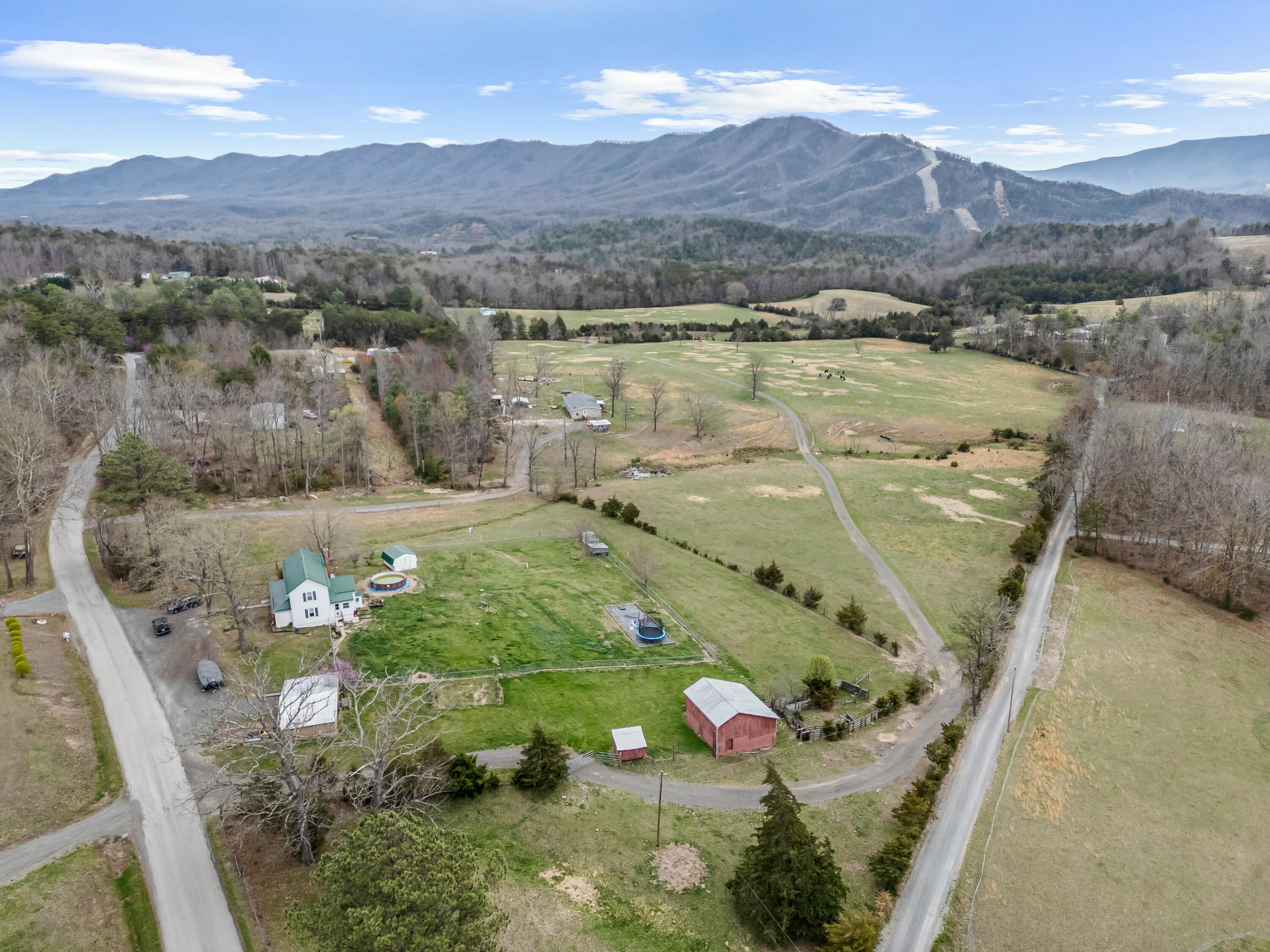 3588 Flatwoods Road Elliston, VA 24087 - Photo 111 of 119 tempImagerLhhvu