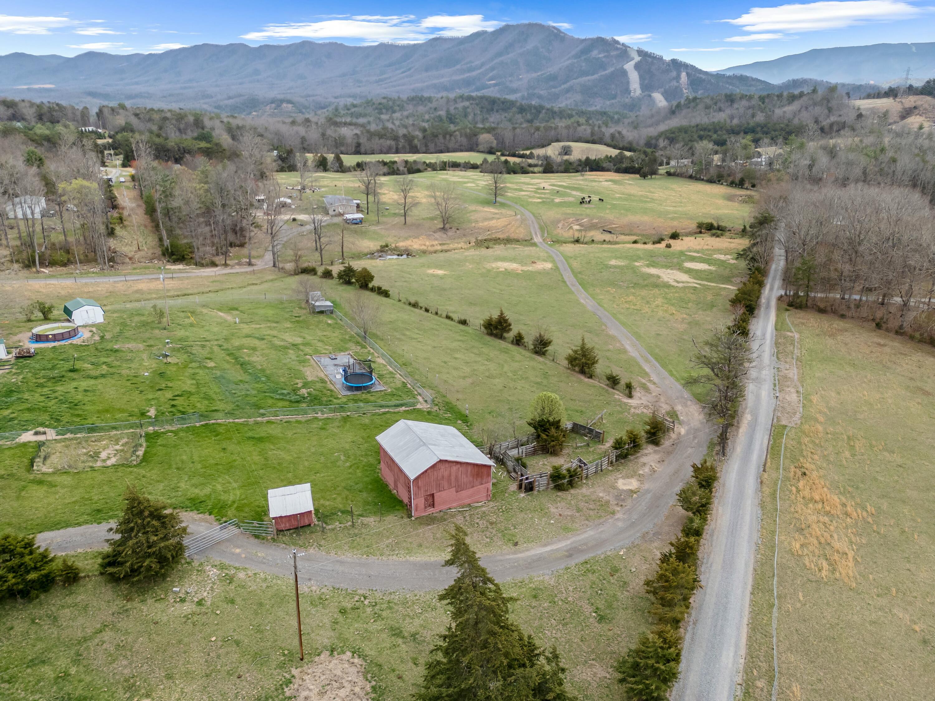 3588 Flatwoods Road Elliston, VA 24087 - Photo 113 of 119 a view of a lake in middle of the town