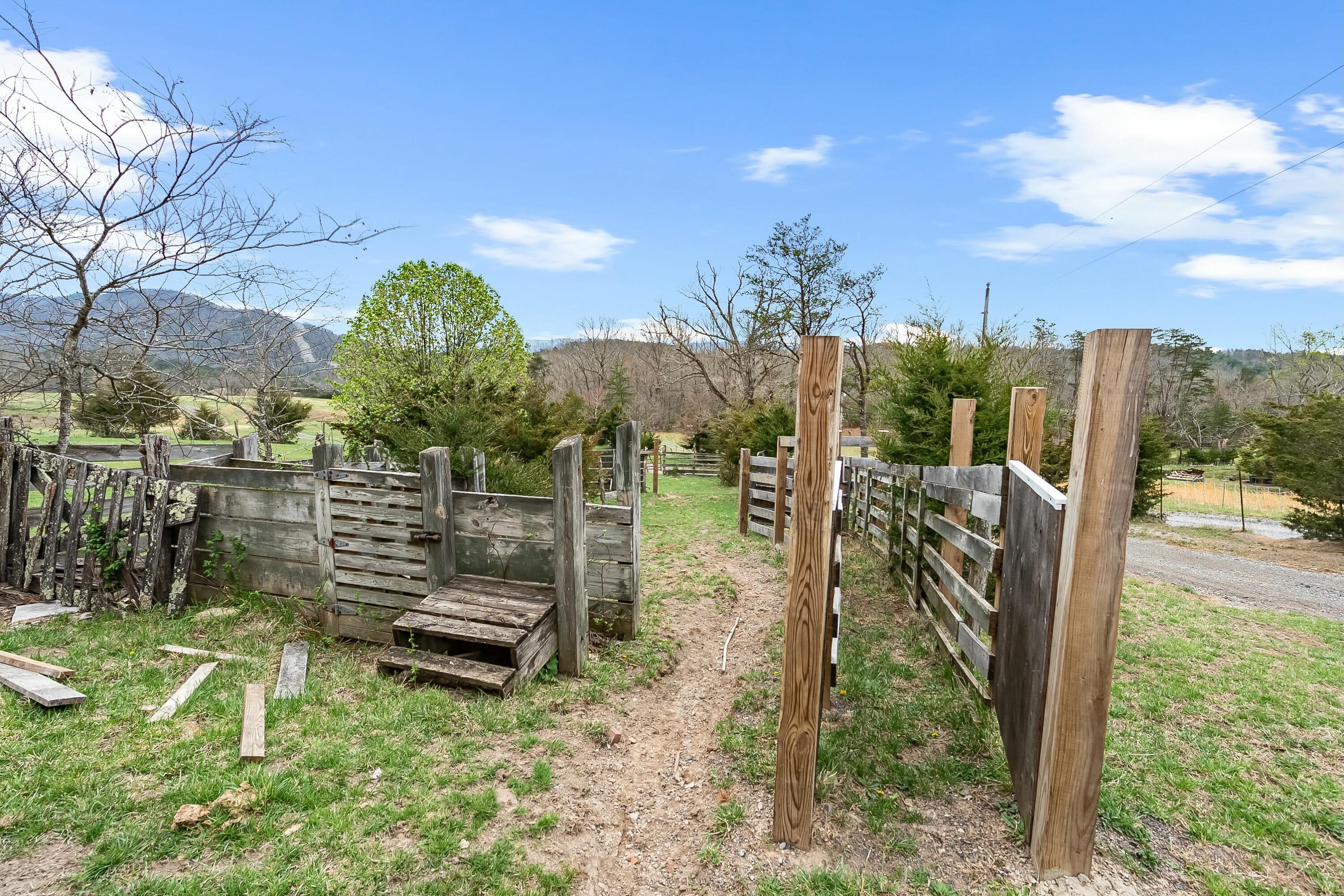 3588 Flatwoods Road Elliston, VA 24087 - Photo 49 of 119 tempImagetn9cM7