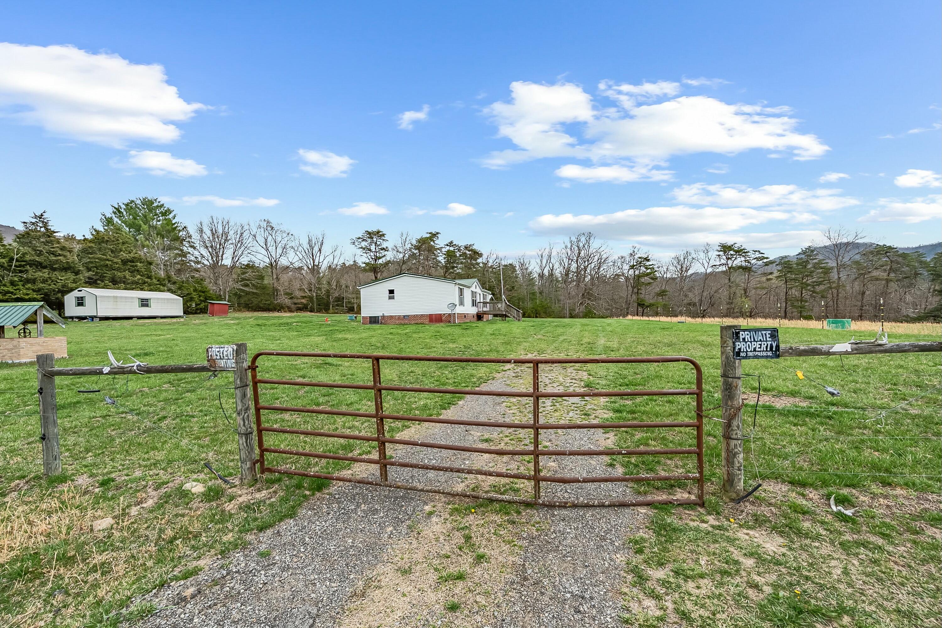 3588 Flatwoods Road Elliston, VA 24087 - Photo 79 of 119 tempImageDrnBhu