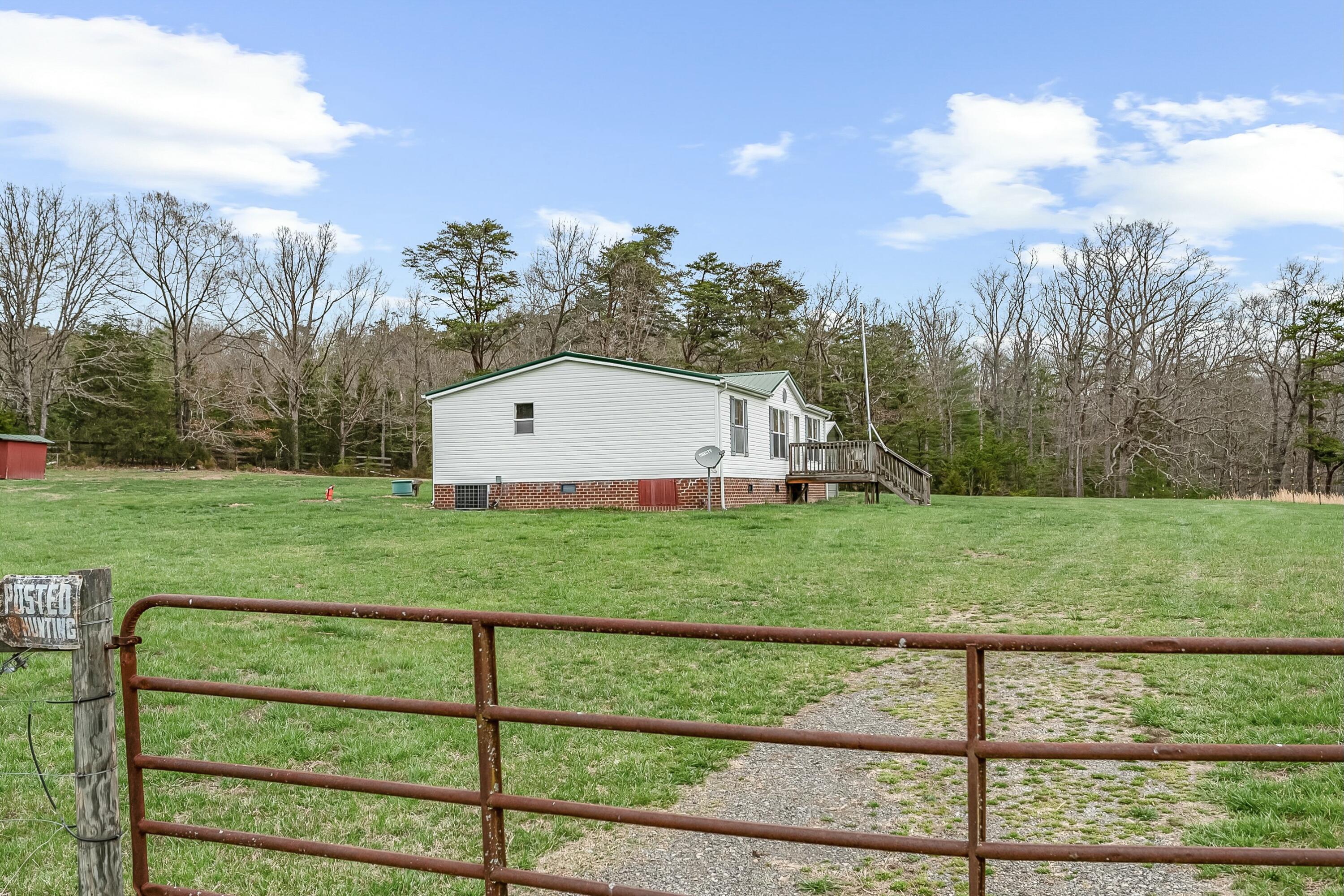 3588 Flatwoods Road Elliston, VA 24087 - Photo 80 of 119 tempImage1qgL98