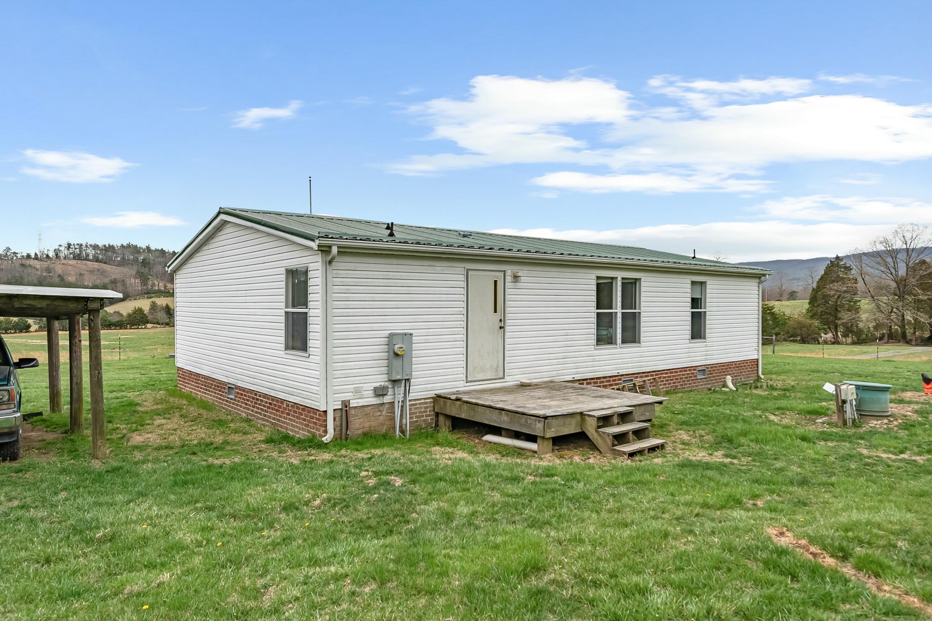 3588 Flatwoods Road Elliston, VA 24087 - Photo 84 of 119 tempImagevEKr6e