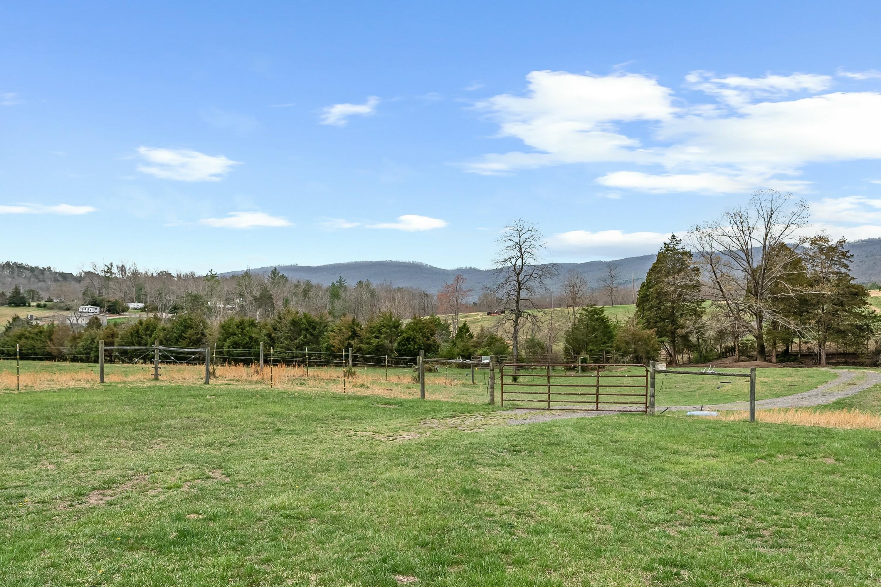 3588 Flatwoods Road Elliston, VA 24087 - Photo 89 of 119 tempImagenq0mU1