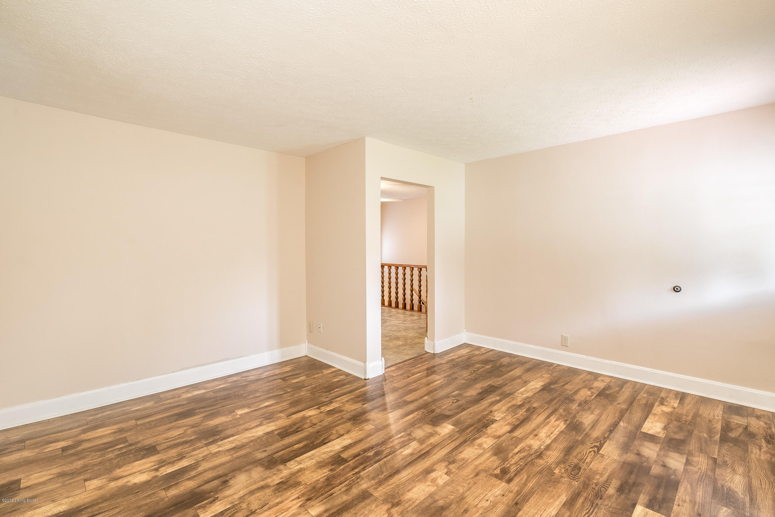 5404 Layne Rd-18