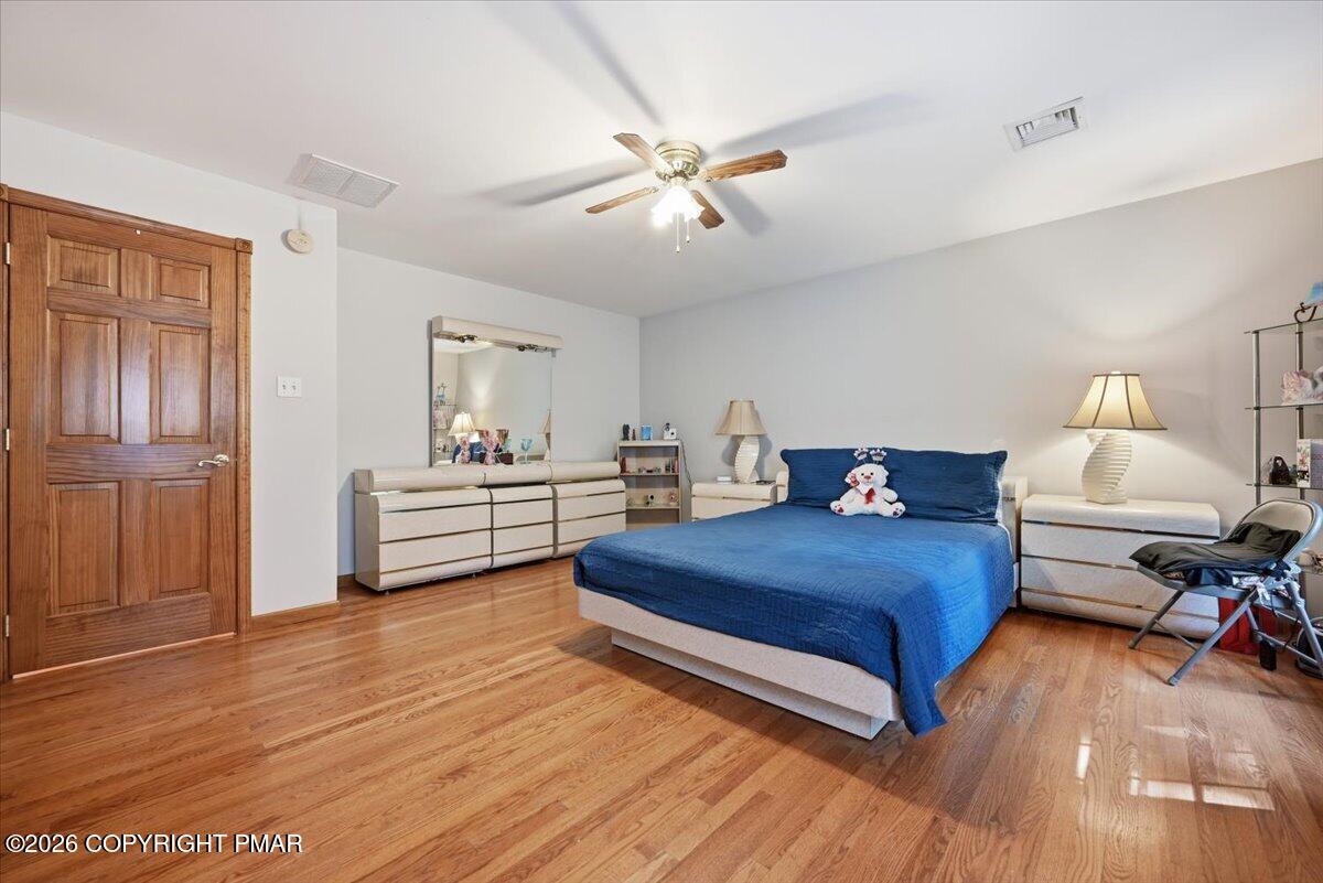 498 Twinbrook Road Wilkes Barre, PA 18702 - Photo 72 of 121 070-059_DSC_0728