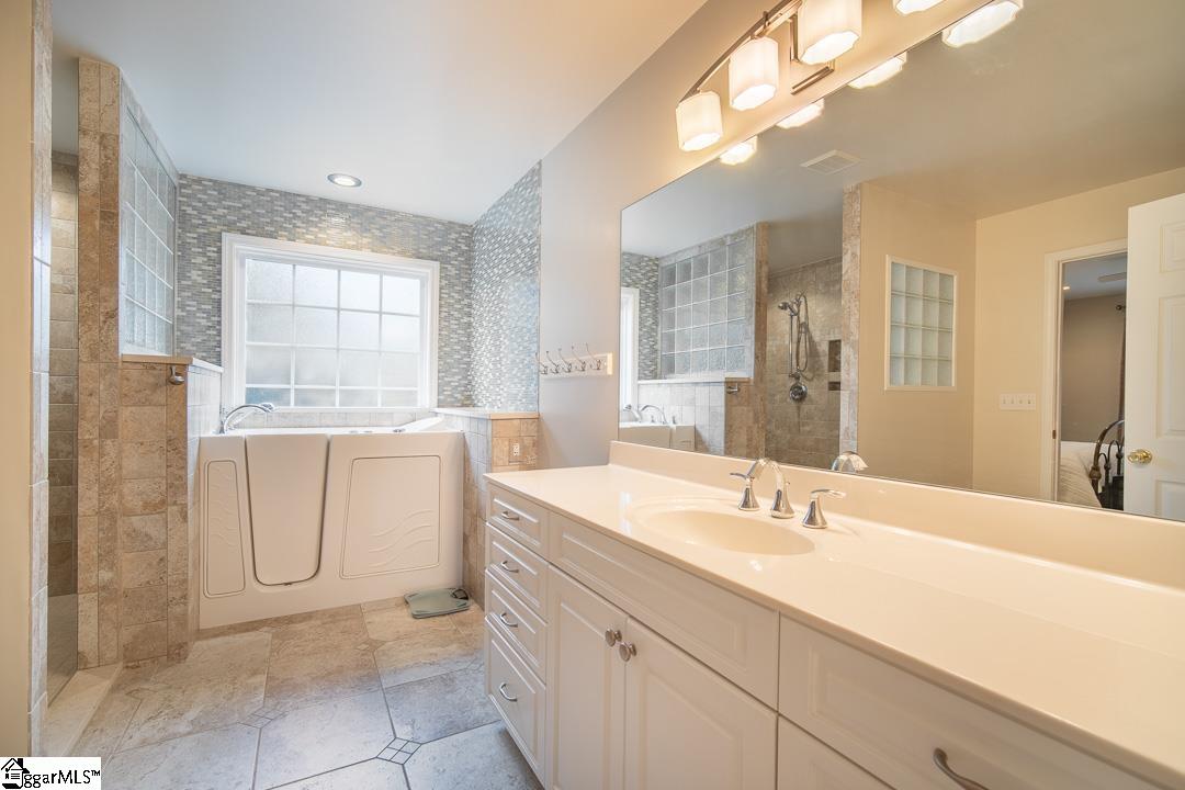 312 Silver Creek Road Greer, SC 29650 - Photo 22 of 36 Gallery Image 22