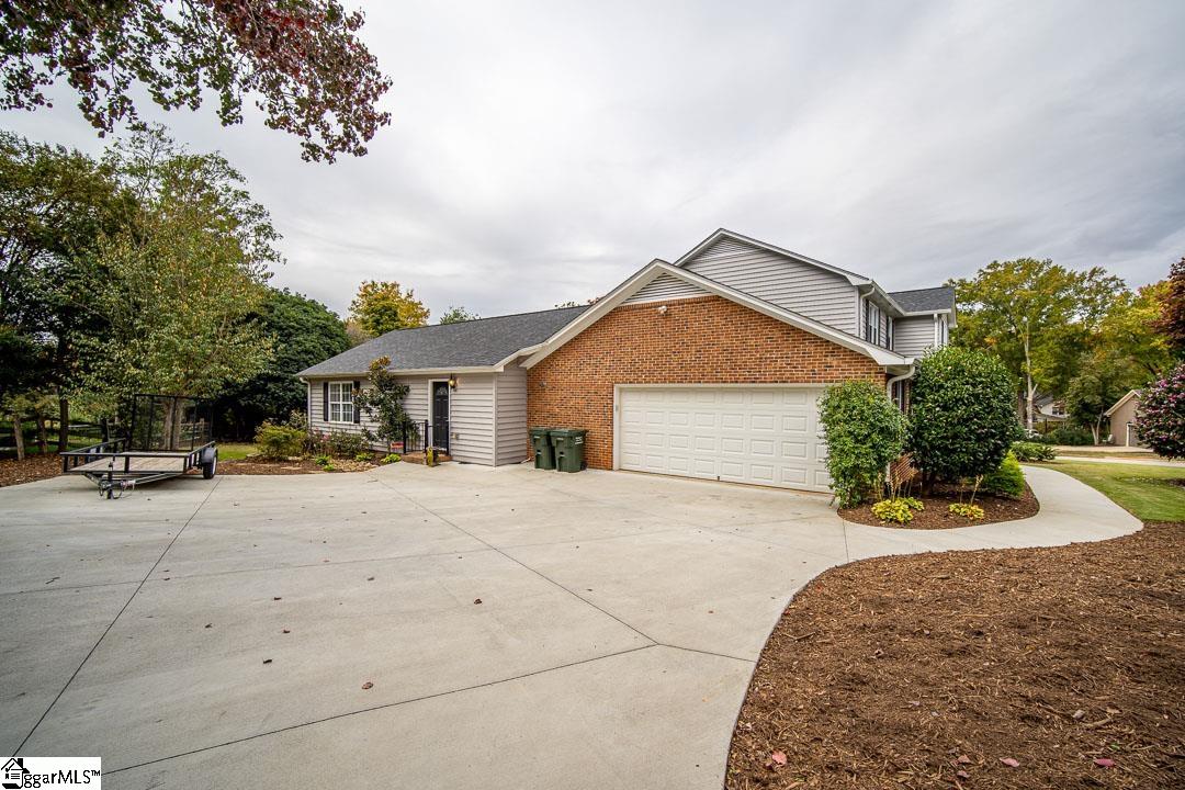 312 Silver Creek Road Greer, SC 29650 - Photo 36 of 36 Gallery Image 36
