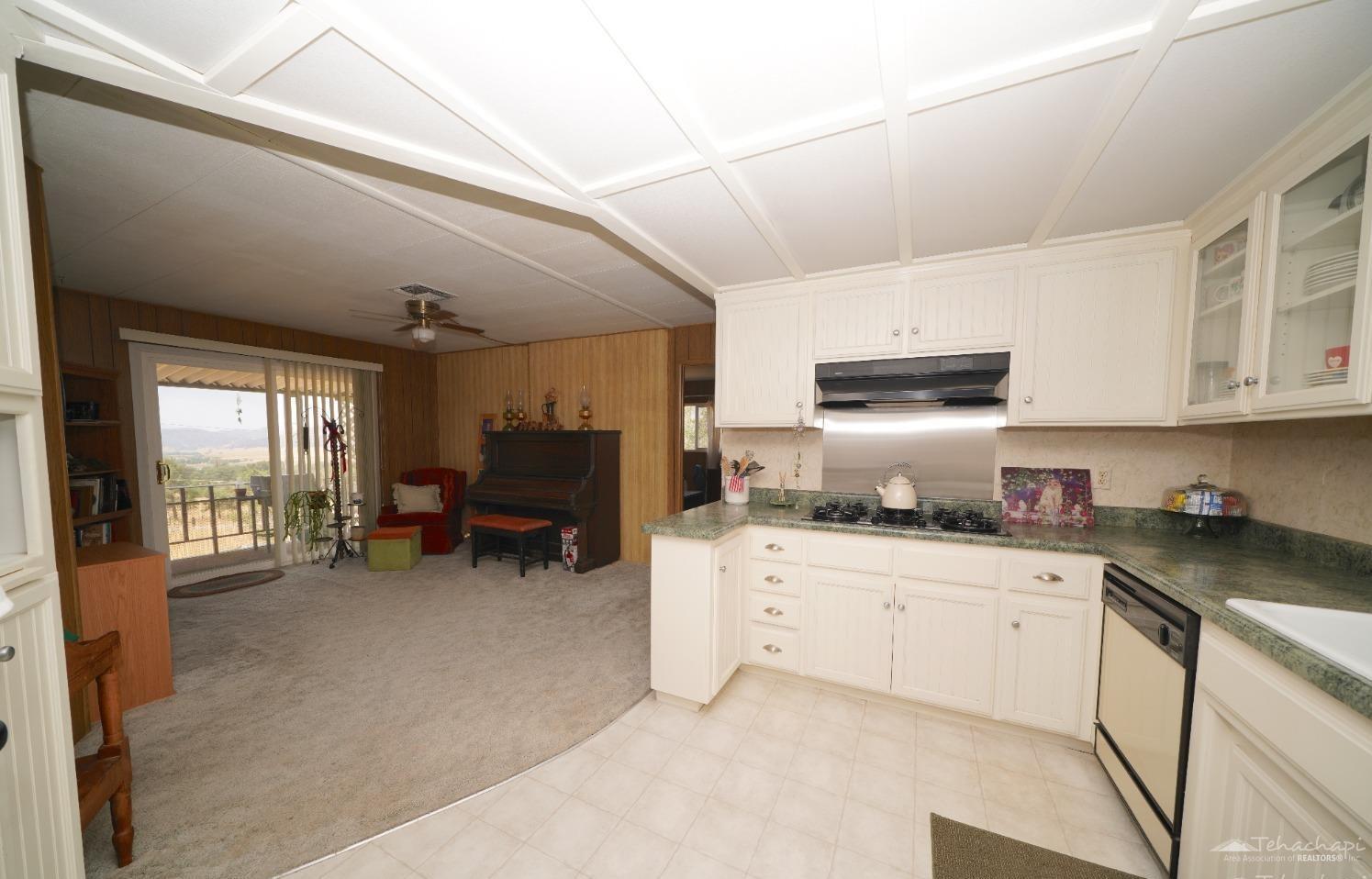 42328 Indian Oak Road Caliente, CA 93518 - Photo 14 of 49 Gallery Image 14