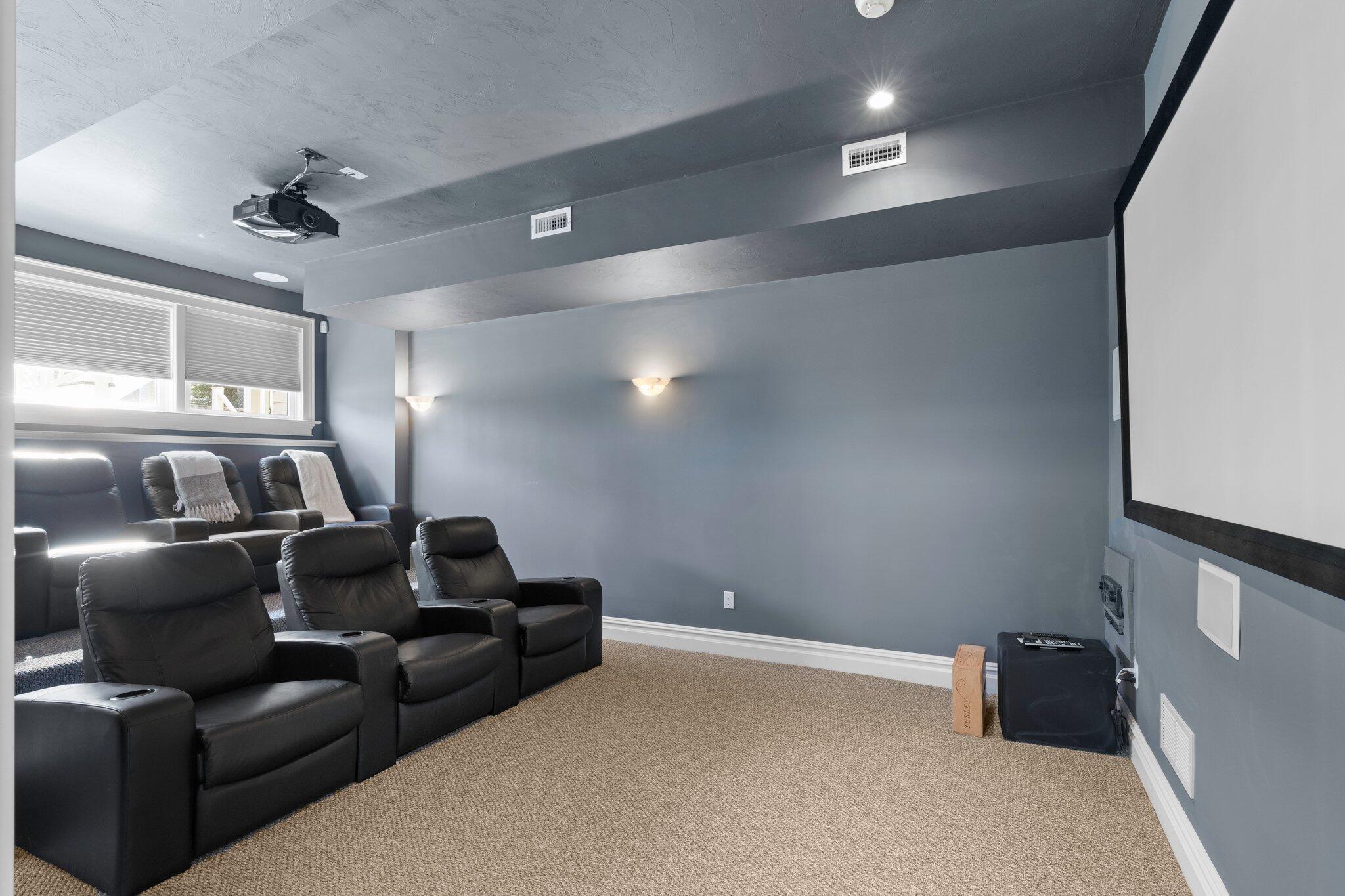 16 Quinns Way Mashpee, MA 02649 - Photo 28 of 59 a living room with furniture