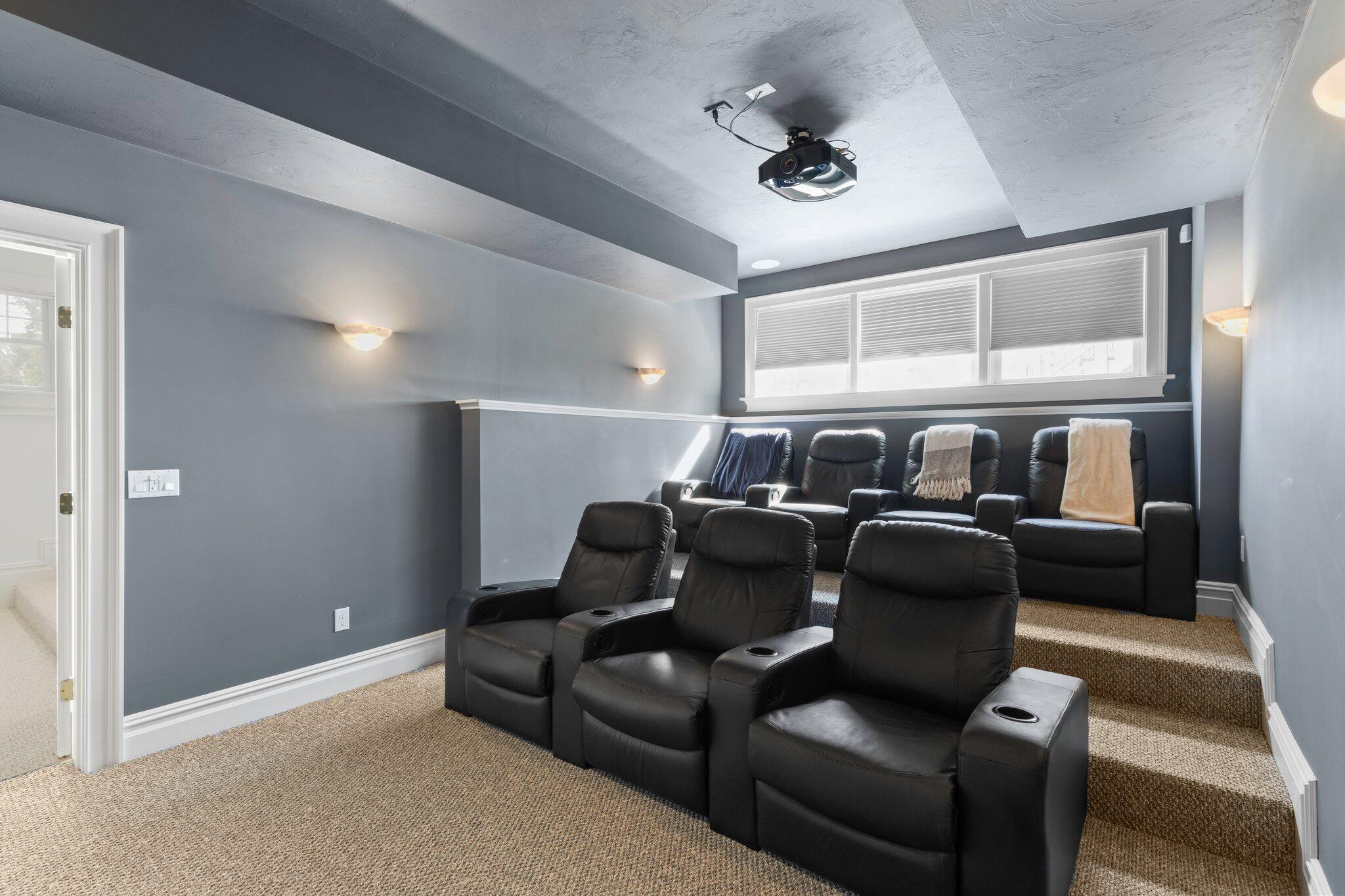 16 Quinns Way Mashpee, MA 02649 - Photo 29 of 59 a living room with furniture and a window