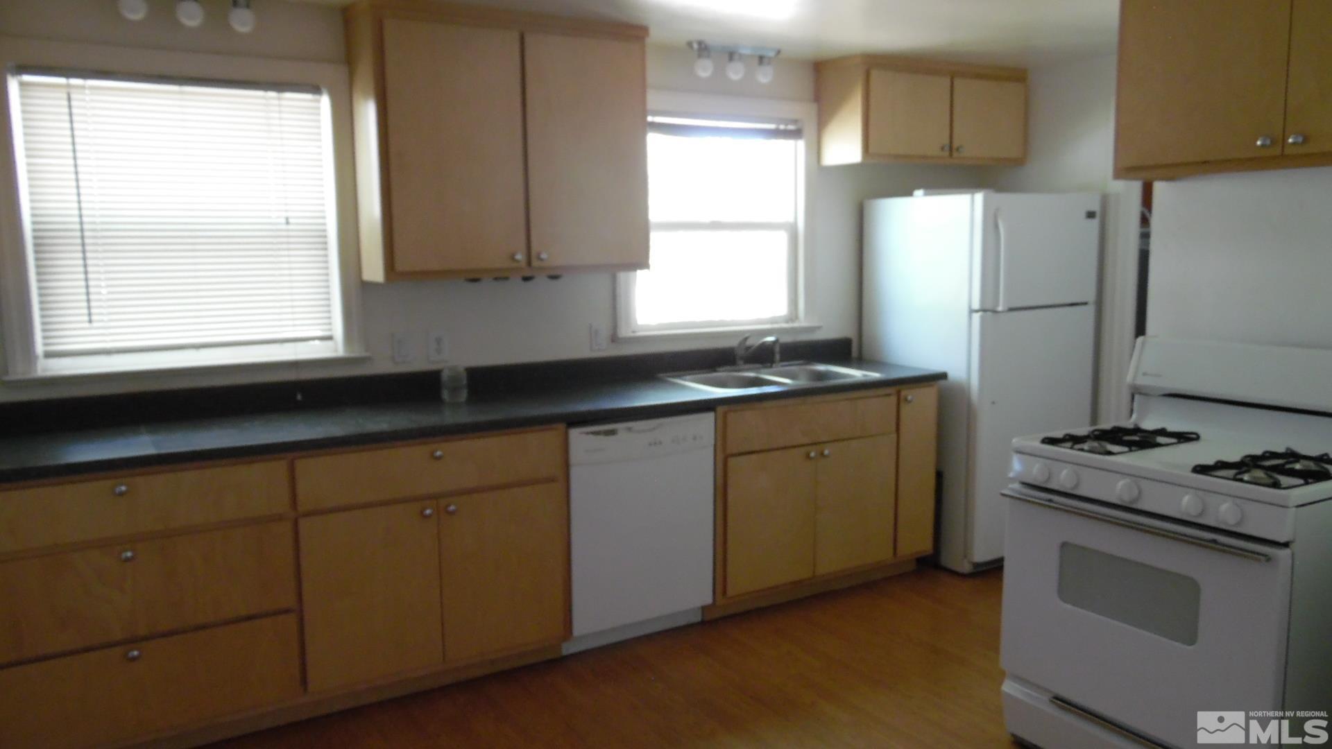 1511 Locust Street, Unit ST Reno, NV 89502 - Photo 2 of 13 Photo 2