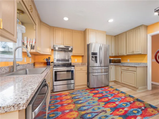 $299,700 | 138 Crossbrook Drive, Brunswick, GA 31525