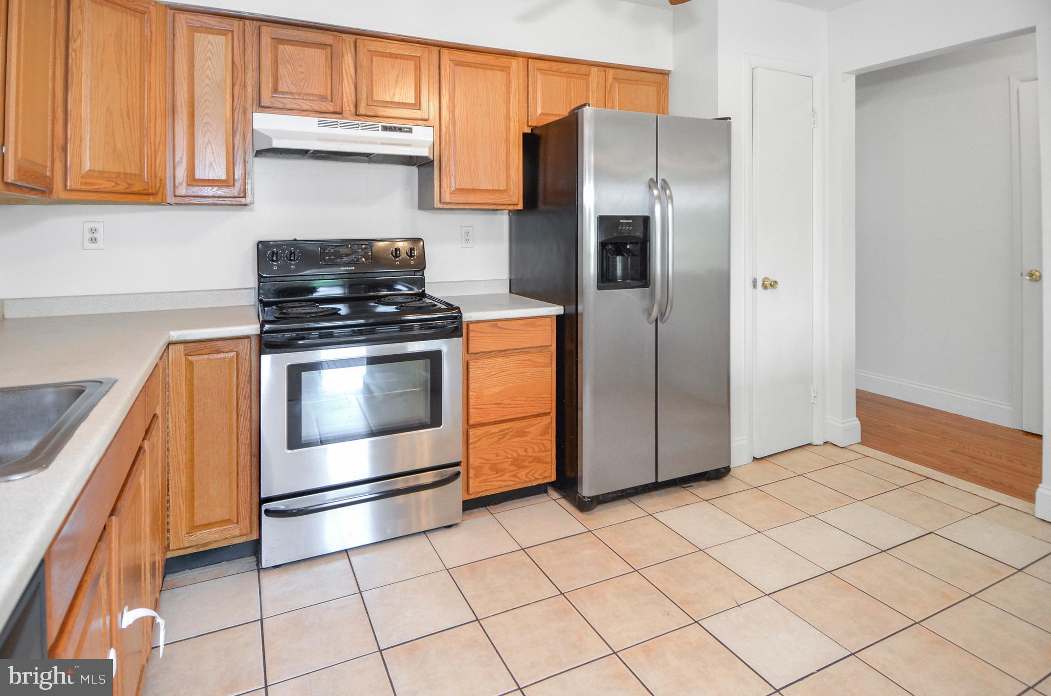 143 Farm Road Aberdeen, MD 21001 - Photo 8 of 30 KITCHEN