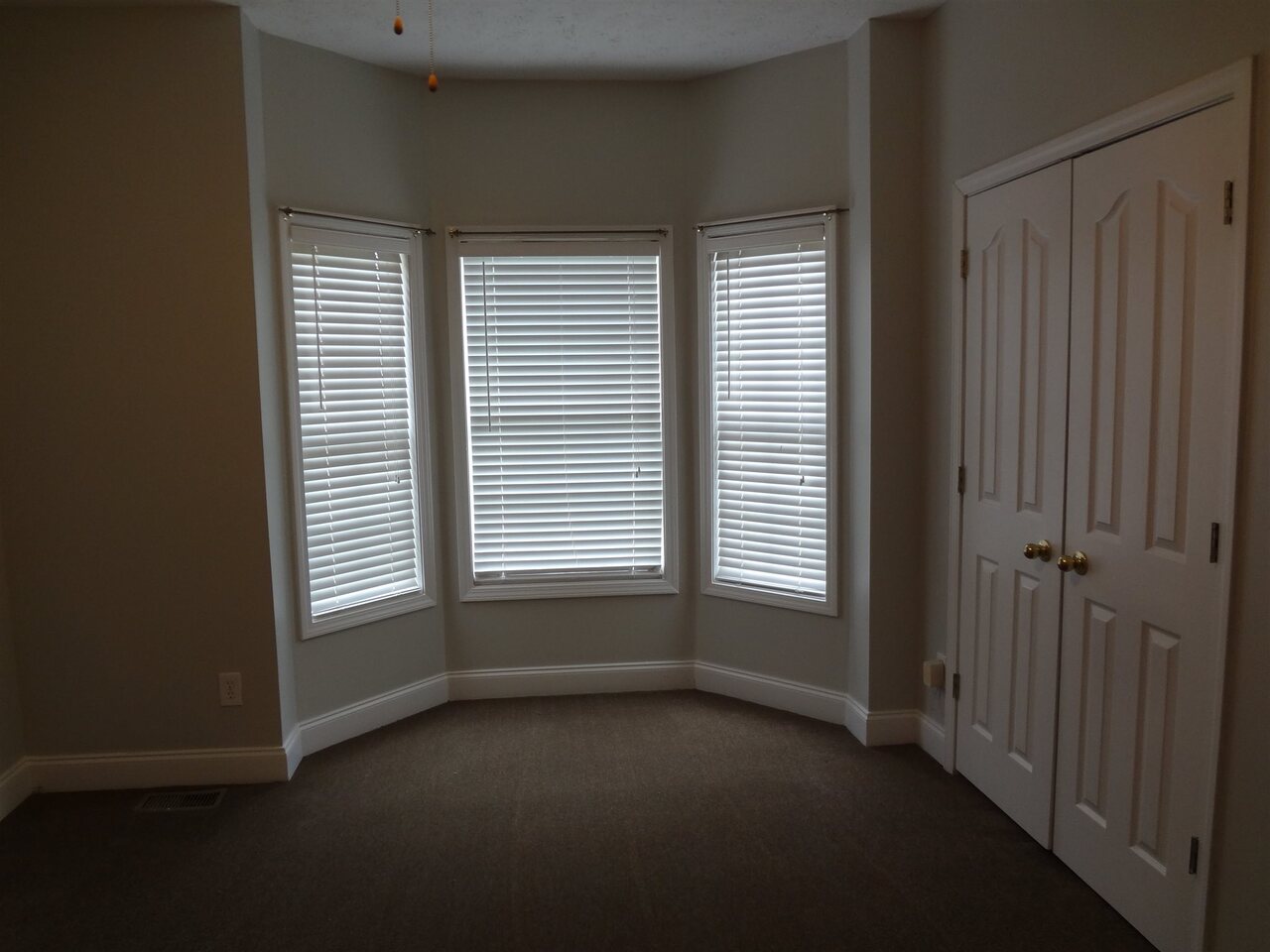 2335 Jenna's Way Conyers, GA 30013 - Photo 5 of 32