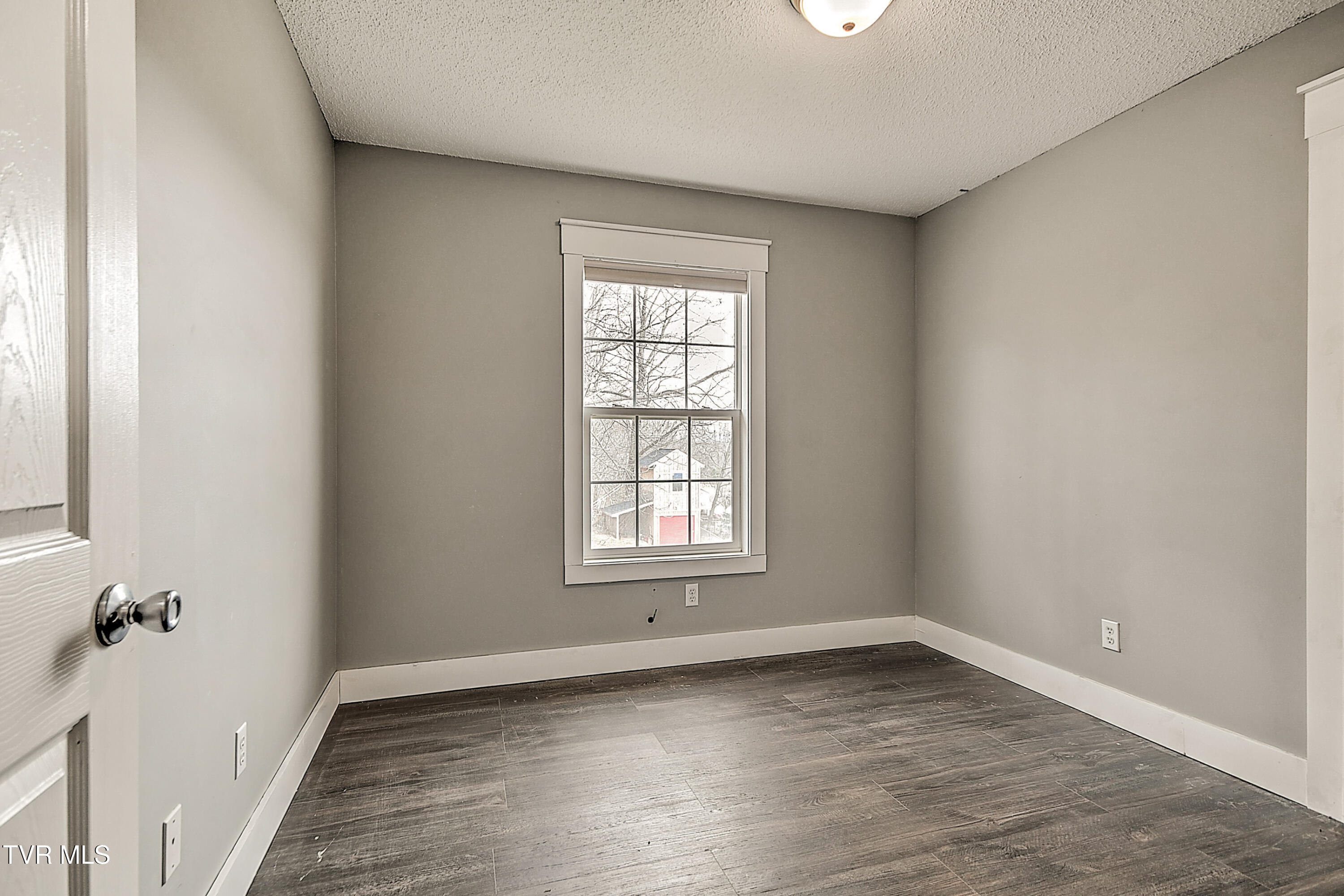 318 Webb Road Piney Flats, TN 37686 - Photo 16 of 45 Bedroom #3