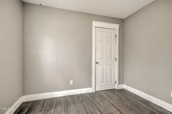 $399,900 | 318 Webb Road, Piney Flats, TN 37686