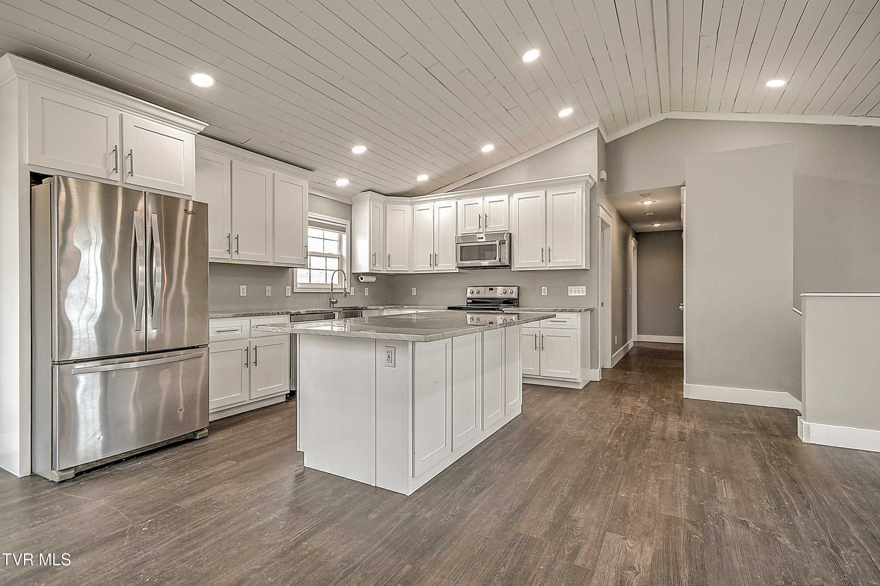 318 Webb Road Piney Flats, TN 37686 - Photo 9 of 45 Kitchen