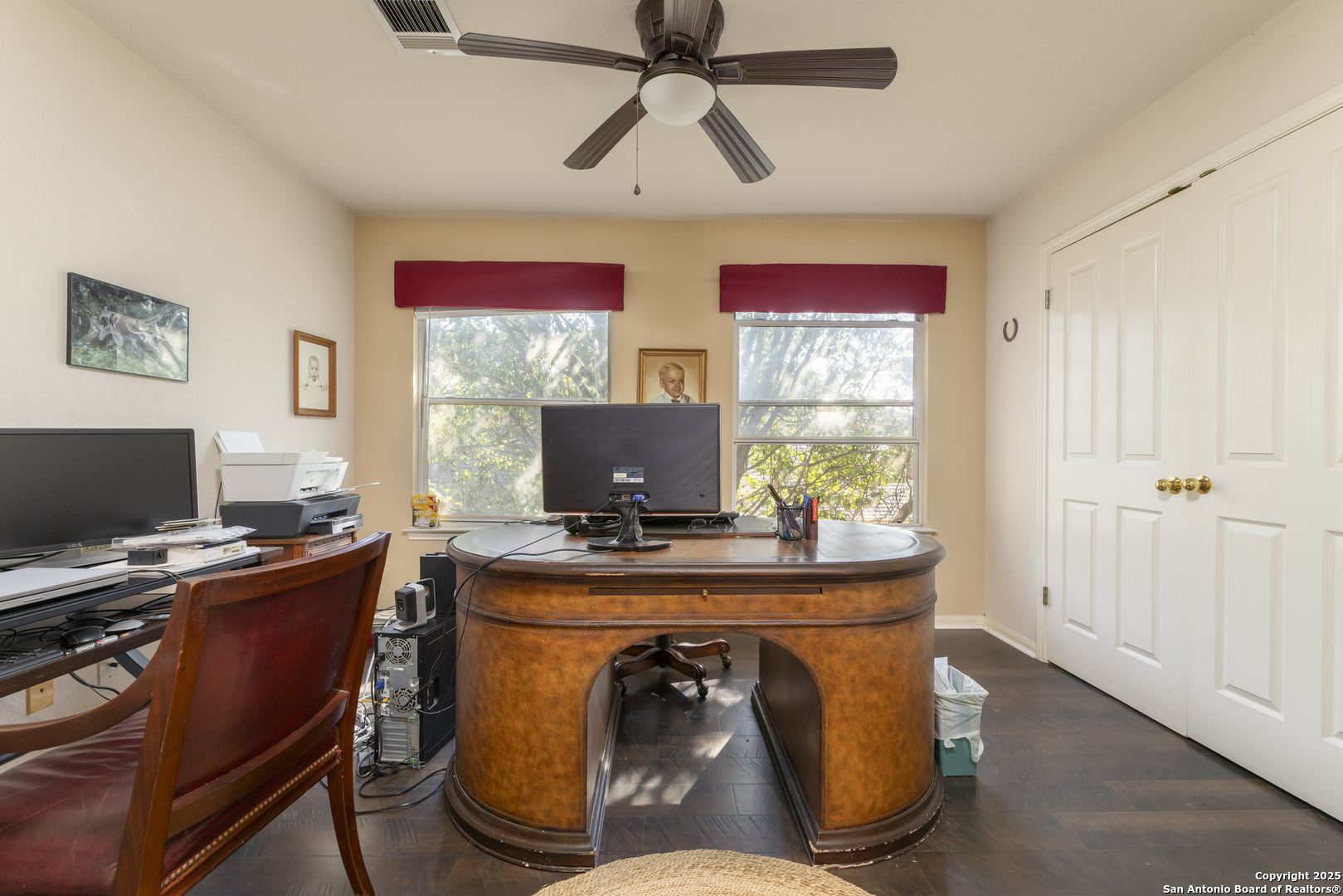 2405 Rodeo Drive Austin, TX 78727 - Photo 22 of 33